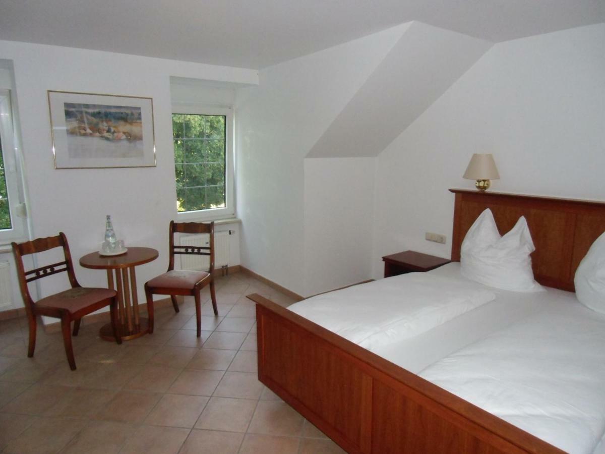 Zur Muhle Ophoven Hotel Wassenberg Exterior photo